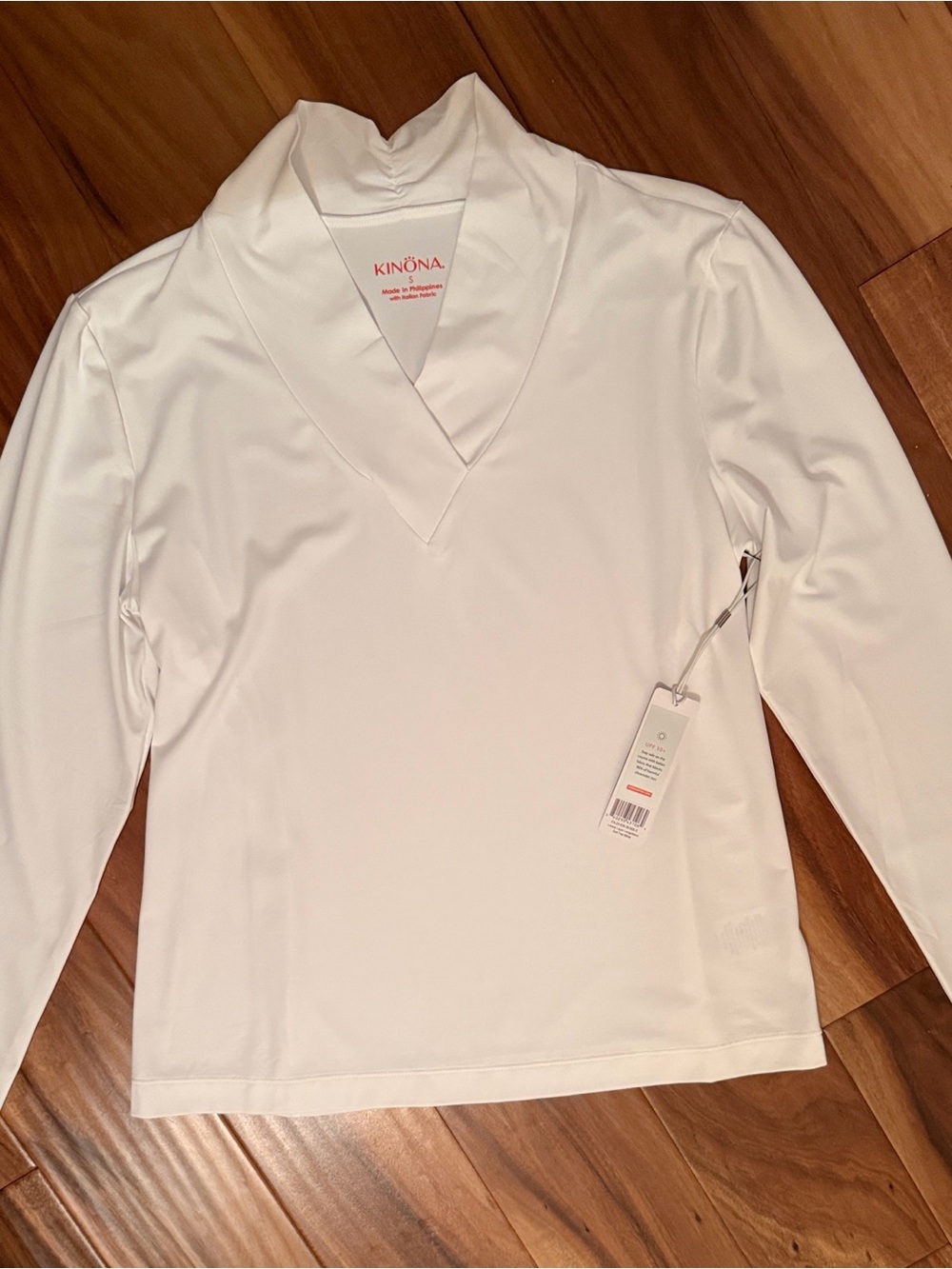 Kinona White V-Neck Performance Long Sleeve Top
